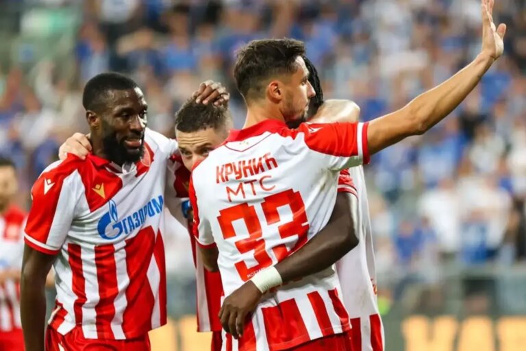 52 dakikada neler yapti neler eski fenerbahceli sampiyonlar liginde alev aldi sLqGONEX