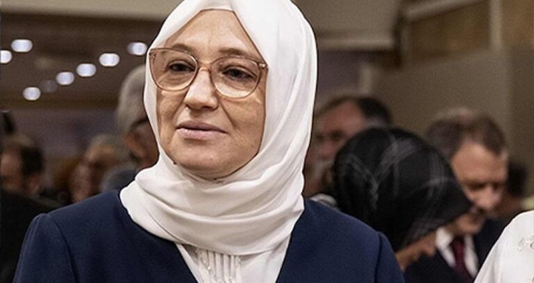 milyonlar sirada beklerken 7 kez haci oldu JzKqaYM6