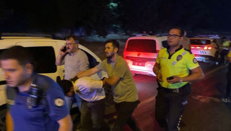 polisten kacarken kaza yaptilar kacak gocmenler veiki organizator yakalandi 7c9j2MO8