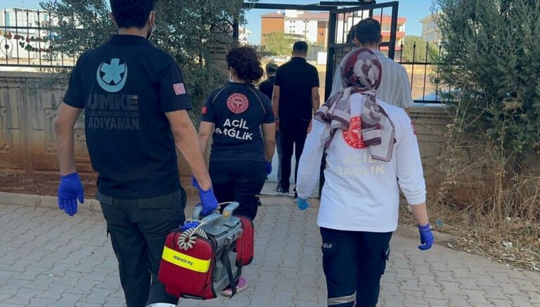 ceset kokusu ihbari ekipleri alarma gecirdi RARFM9Cb