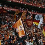 galatasarayin yolladigi futbolcu 4 gol birden atti syXcXFHe