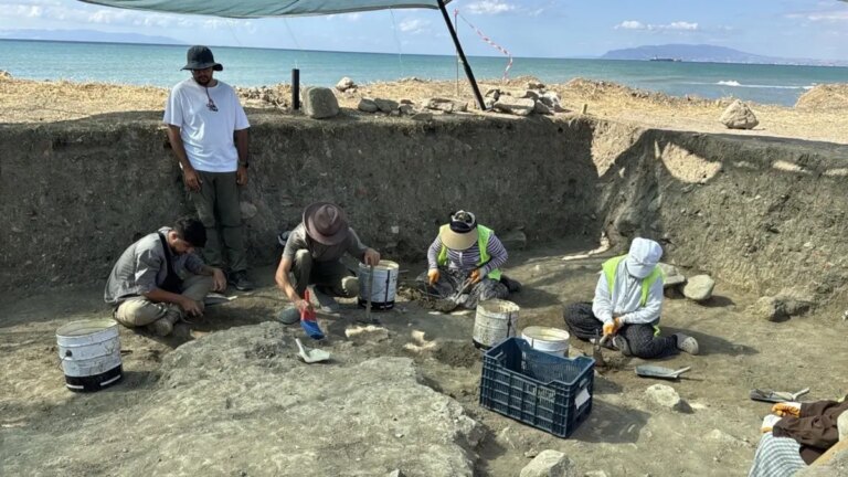 heraionteikhosta antik eserler bulundu KeROjdqG