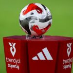 super ligde derbinin hakemi belli oldu 87HnAM1W