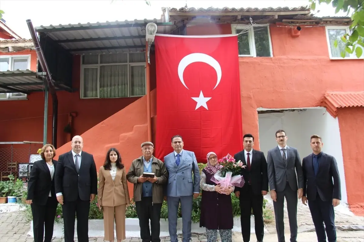 yukumlulerden sehit ailesine destek xs5Mxg7e