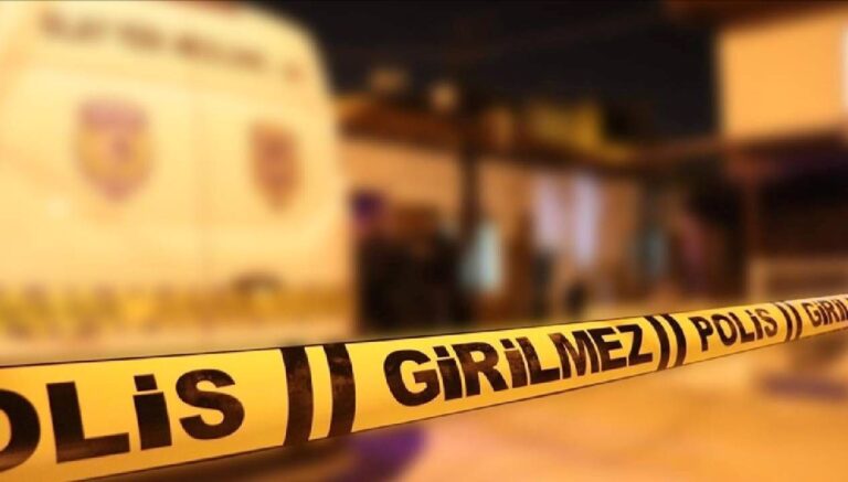 cocuklarin oldugu cay bahcesine kaya parcalari dustu Okf4GPWC.jpg