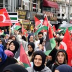 duzcede gazze icin yuruyus duzenlendi vExIKmd1