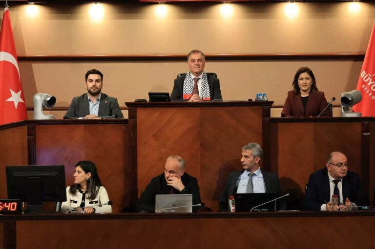 ibb gazze ile kardes sehir olma teklifini oybirligiyle kabul etti qKsVEvB4.jpg