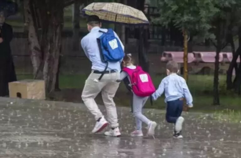 istanbulda hangi okullar tatil oldu ilkokullar ortaokullar liseler tatil mi 24 ekim cuma UMlfthz1.jpg