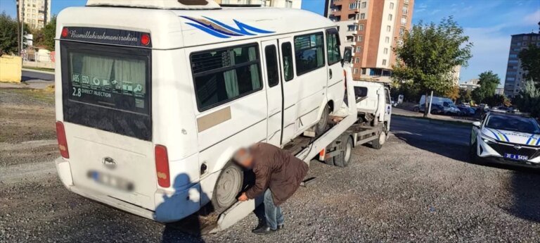 kayseride servis araclarina denetim avFeh5mK.jpg