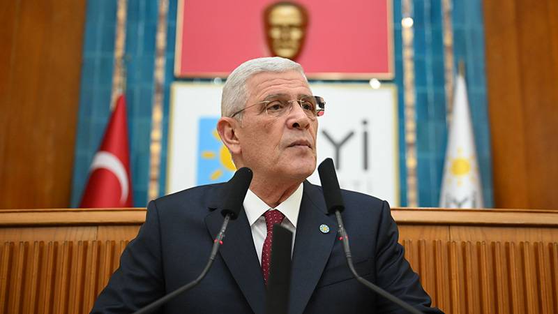 musavat dervisoglu bu adimi anayasa degisikligi icin dem destegiyle attilar terorsuz turkiye bir secim slogani IMragIij.jpg