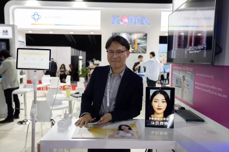 yapay zeka destekli akilli ayna cilt analizi yapiyor QnChYRkN.jpg