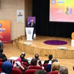 yetevin 4 cocuklar icin felsefe calistayi istanbulda duzenlendi ZSSvambb.jpg