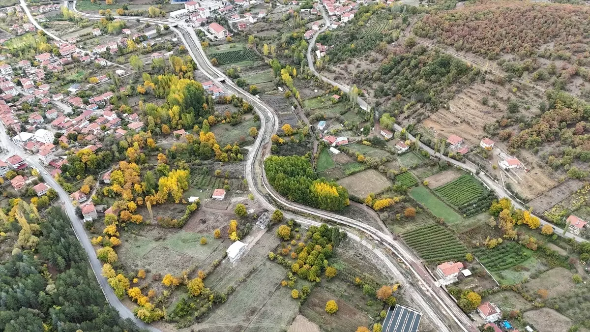 zindan magarasinda sonbahar renkleri myzjqFbC.jpg