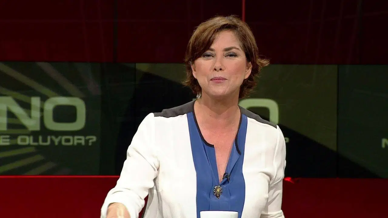 gazeteci sirin payzin italyada evlendi W5Ugm6ar.jpg