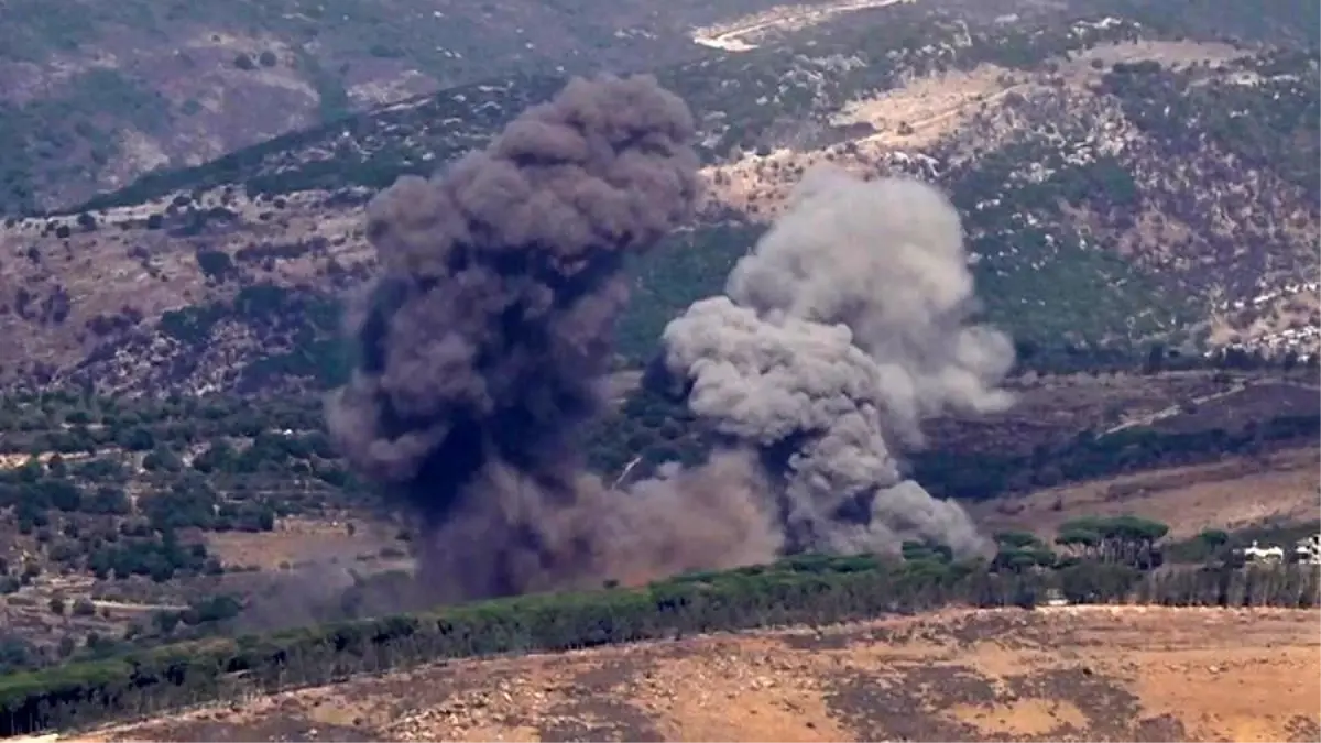 israil lubnana girip belediye calisanini vurdu JeEbMESP.jpg