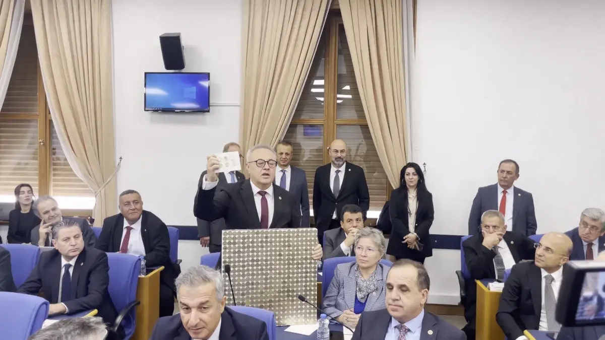 vergi guncellemeleri enflasyon hedeflerine gore yapilacak pUl3DTAX.jpg