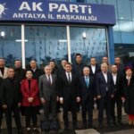 bakan-bak-ak-parti-antalya-il-baskanligini-ziyaret-etti-dUraH7YH.jpg