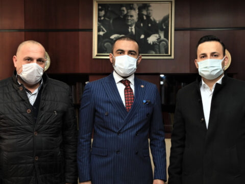 Iside para aktarirken makamda agirlandi yaptirimliyken devlet destekli dev projeye baskan oldu vBnUWZwO